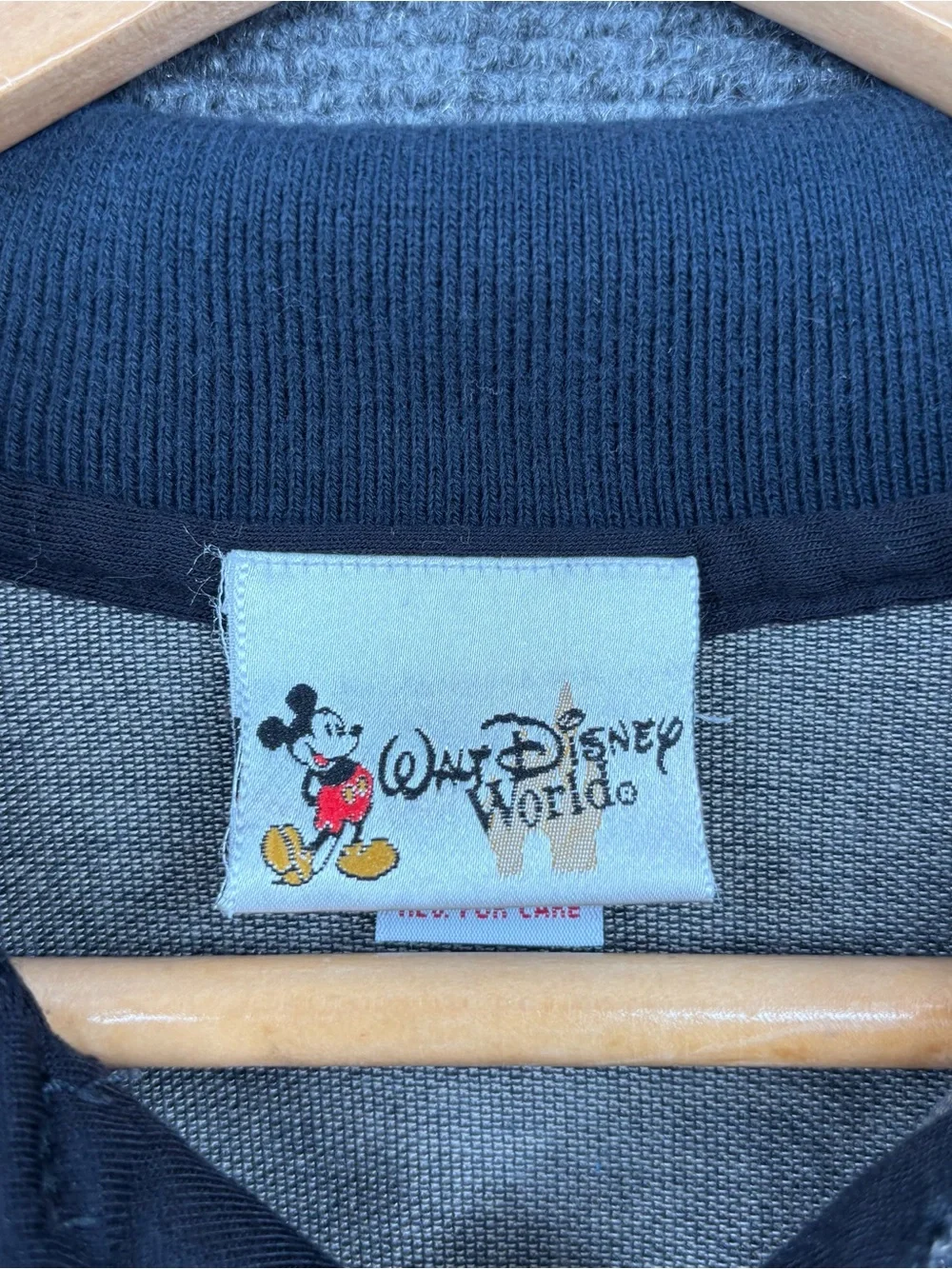 VTG Walt Disney World Gray Grandpacore Golf Polo Embroidered Mickey Men’s L - Picture 5 of 12
